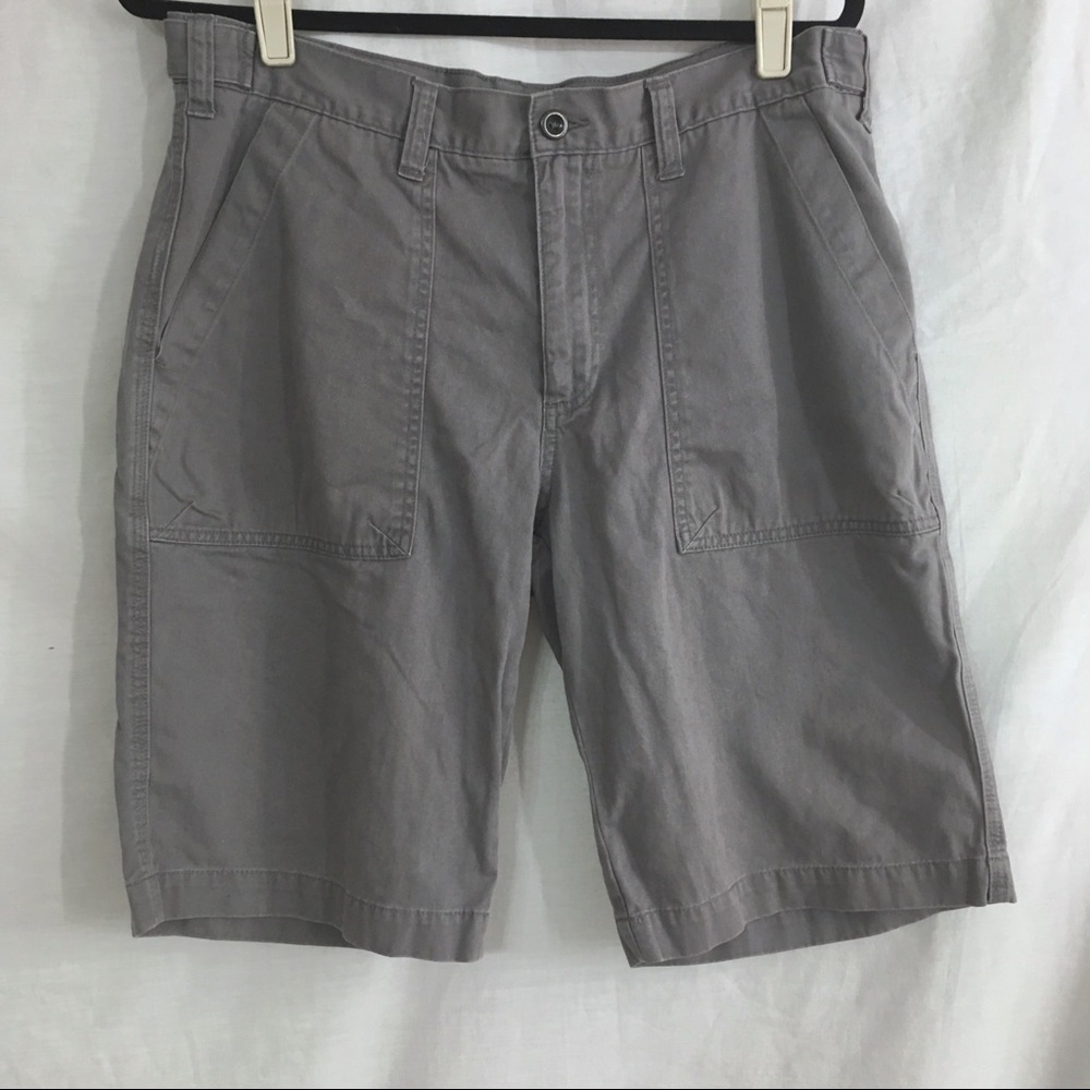 4/$20 Kenneth Cole Men’s Grey Cargo Shorts 34